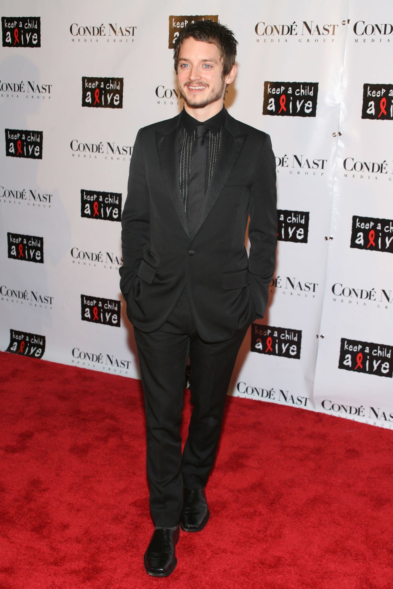 Black_Ball-011.jpg Black_Ball-011.jpg