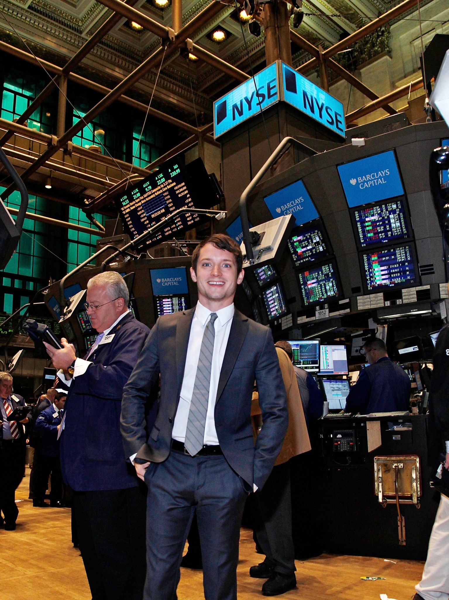 NYSE-014.jpg NYSE-014.jpg