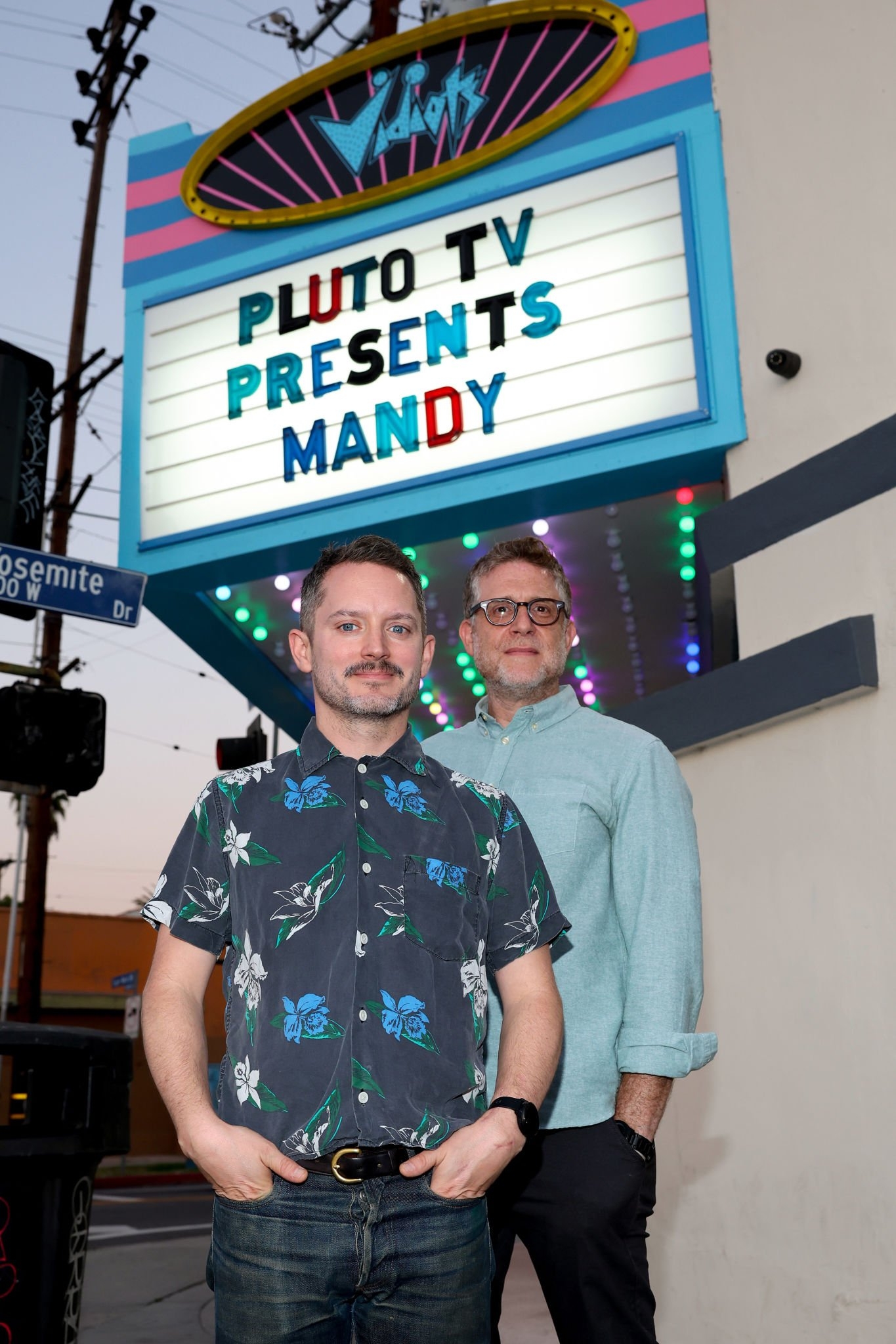 simplyelijahwood-017175519.jpg simplyelijahwood-017175519.jpg