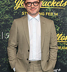 Filename=YellowJacketsPremiere-048.jpg
Filesize=1887KiB
Dimensions=3718x5577
Date added=Mar 02, 2025 YellowJacketsPremiere-048.jpg