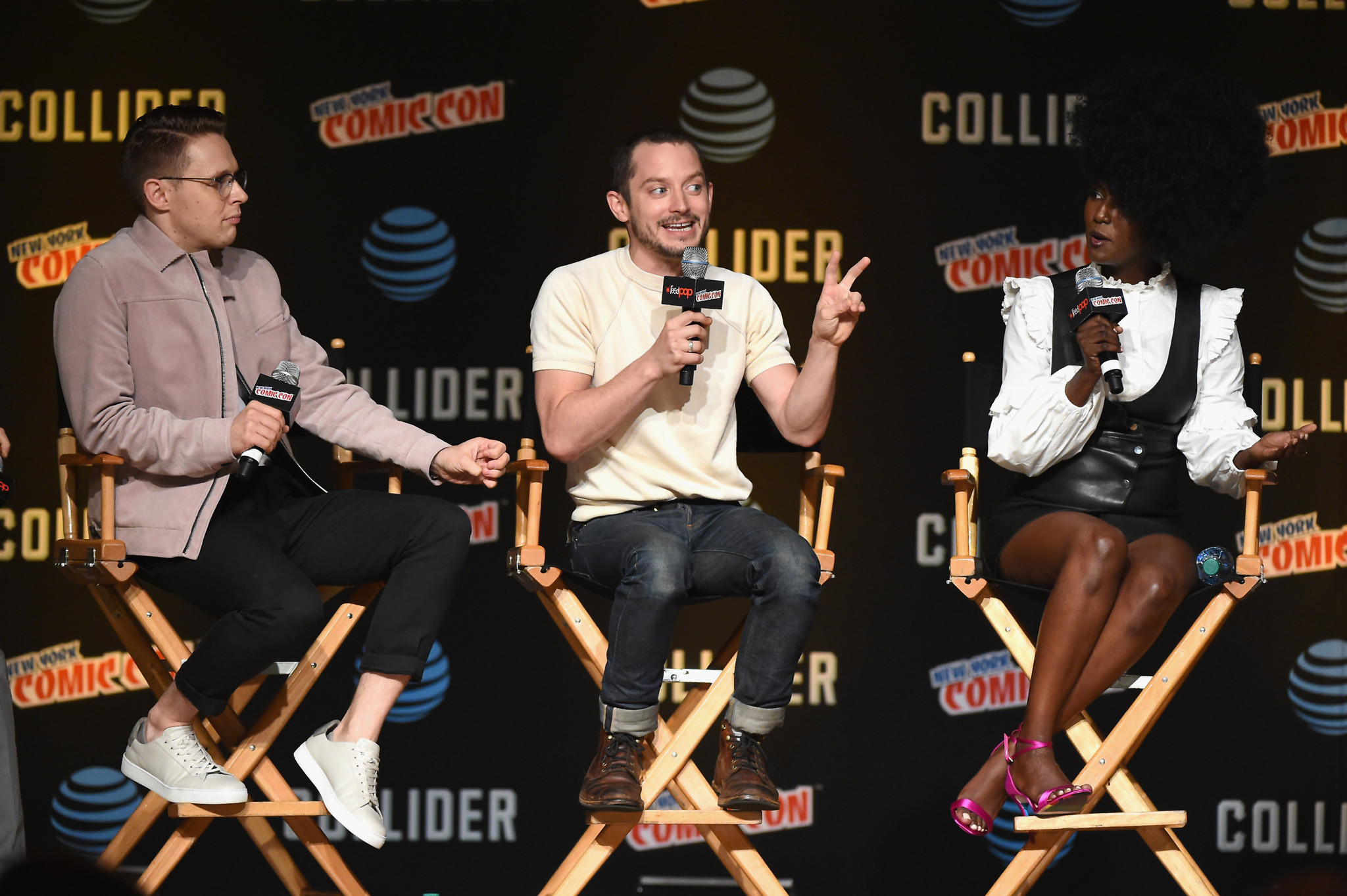 2017_New_York_Comic_Con_Day_2_0010.jpg 2017_New_York_Comic_Con_Day_2_0010.jpg