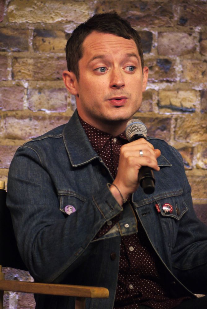 Apple_Store_2015_28529.jpg