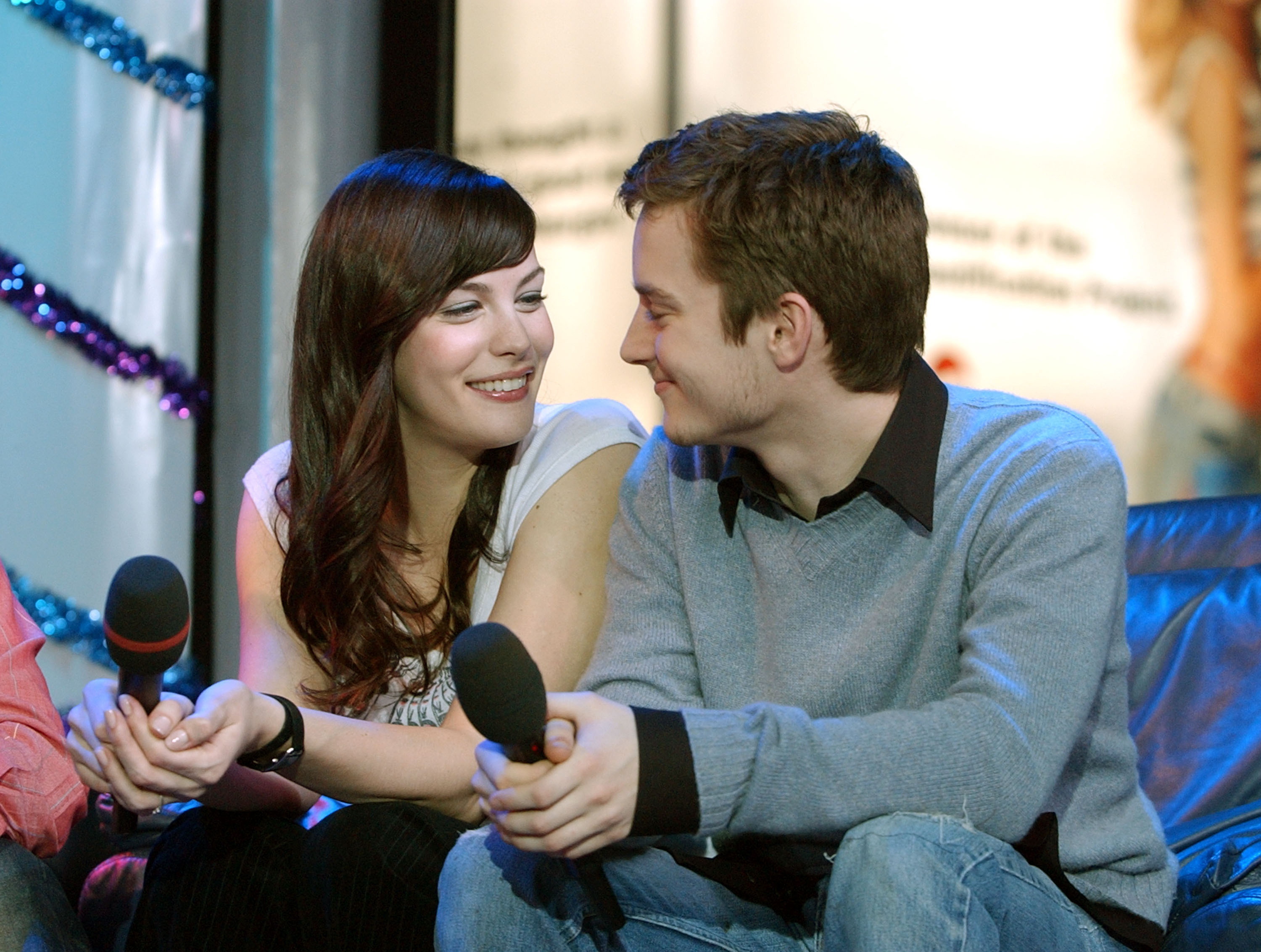 MTV_TRL_2001_281229.jpg MTV_TRL_2001_281229.jpg