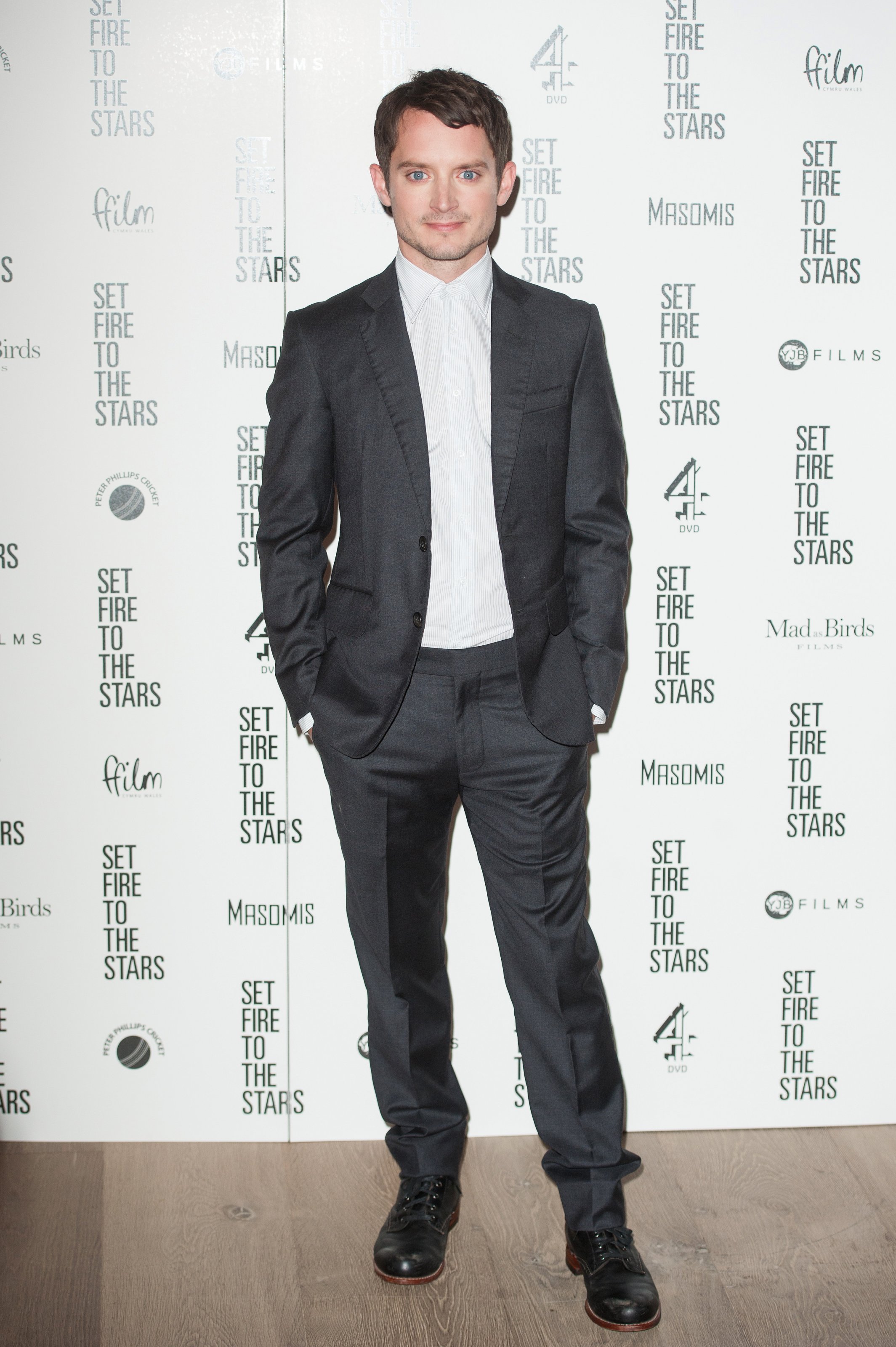 Set_Fire_London_Premiere_281629.jpg Set_Fire_London_Premiere_281629.jpg