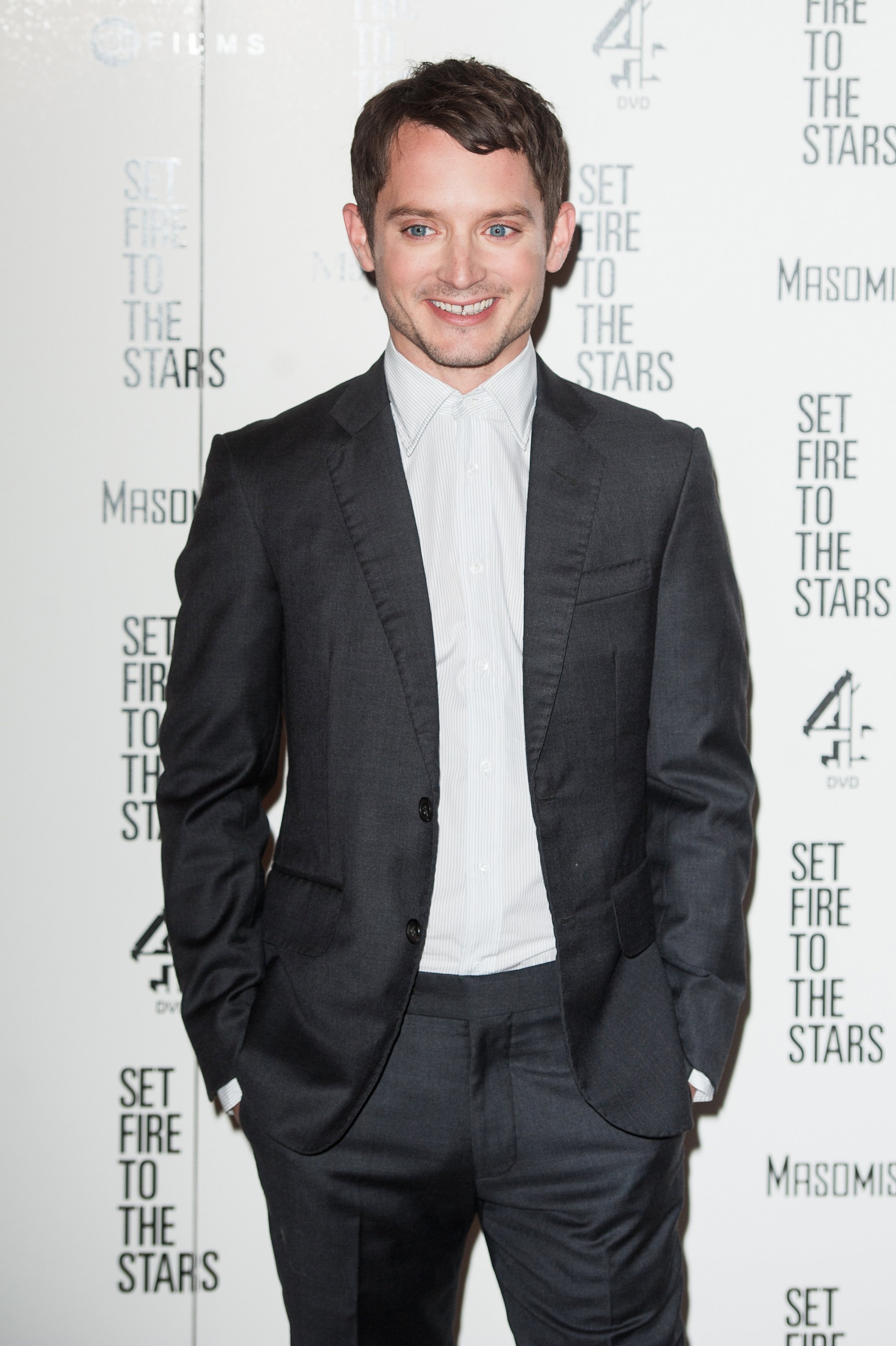 Set_Fire_London_Premiere_281729.jpg Set_Fire_London_Premiere_281729.jpg