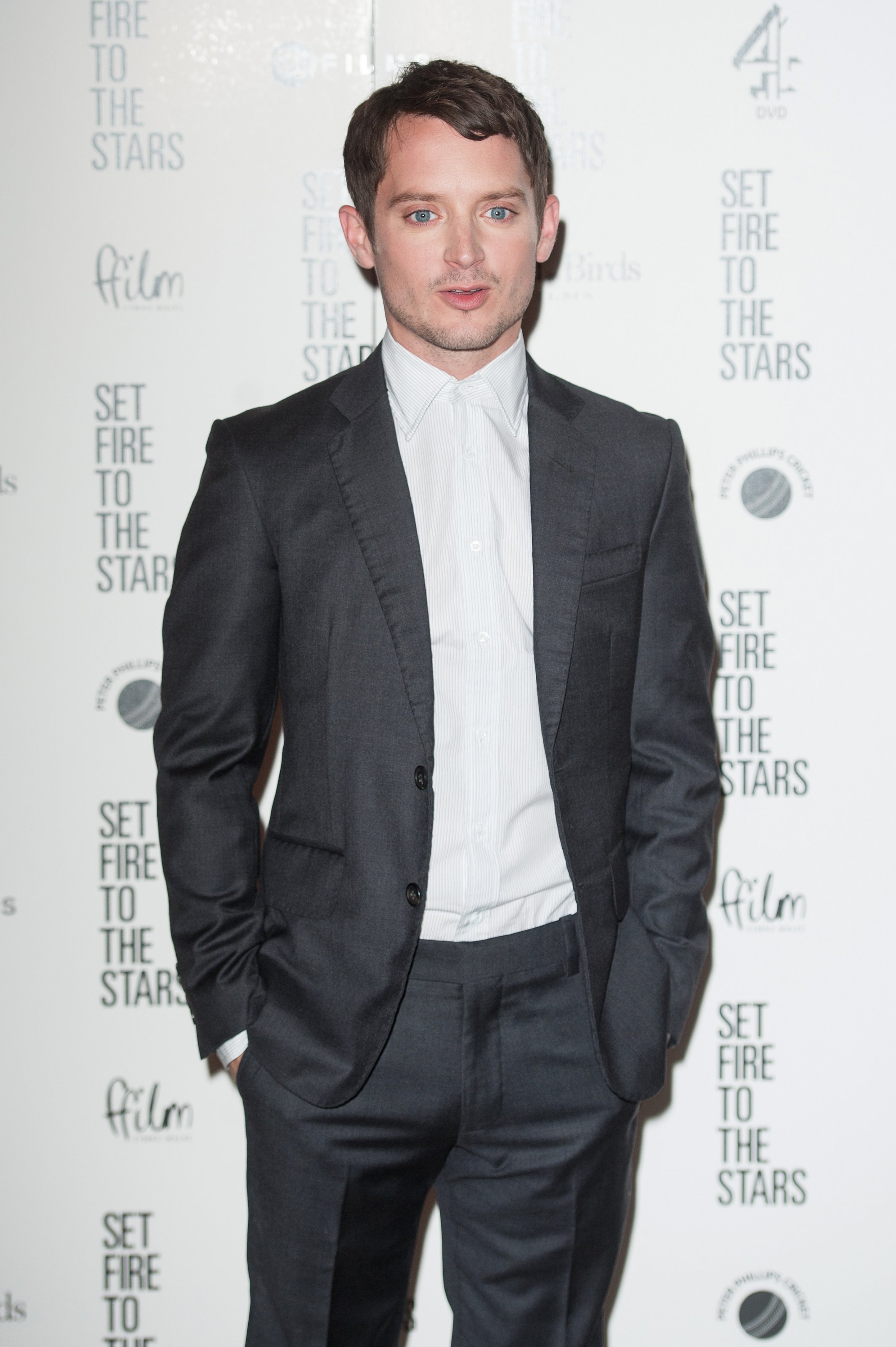 Set_Fire_London_Premiere_281829.jpg Set_Fire_London_Premiere_281829.jpg
