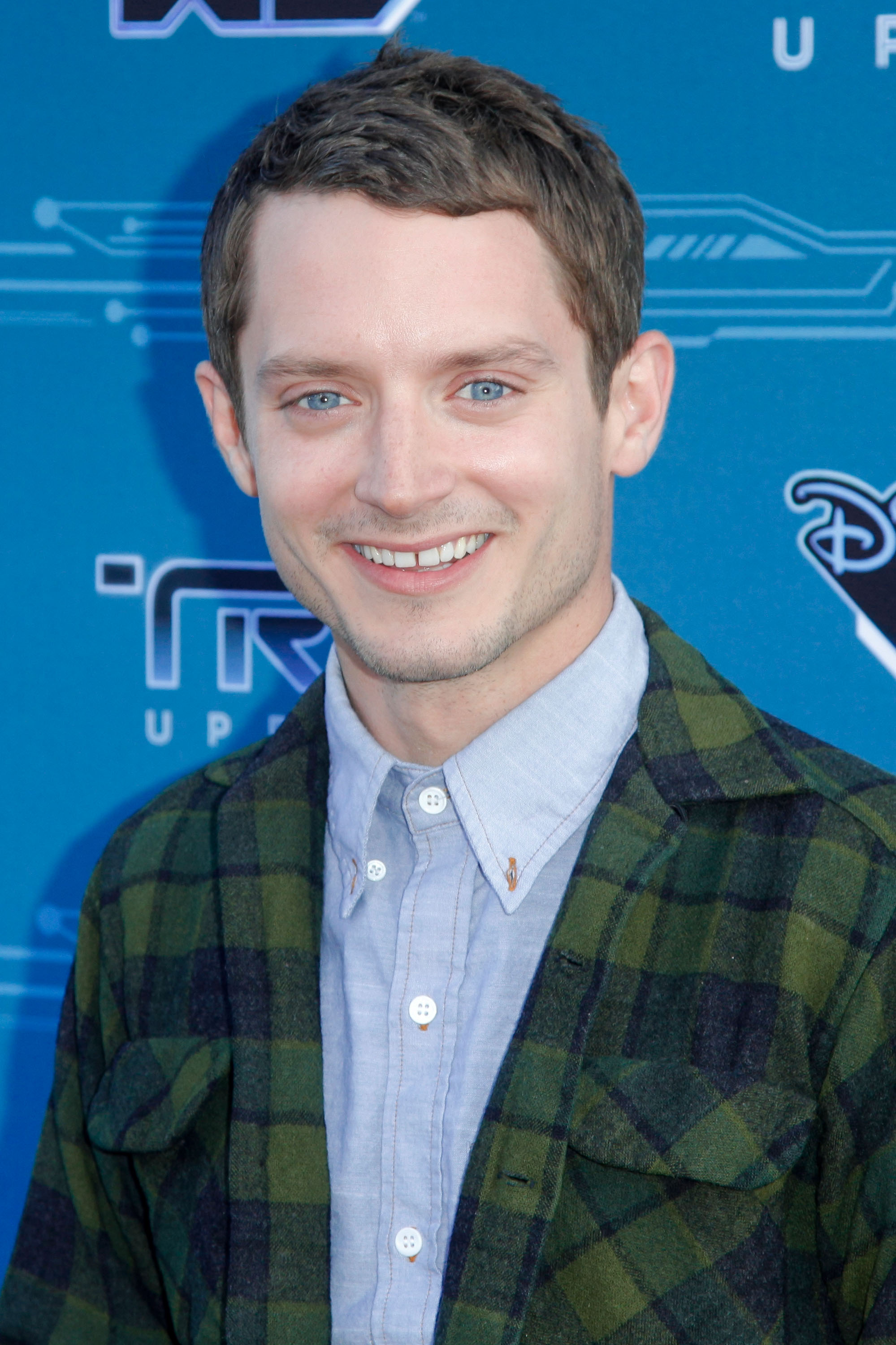 Tron_28129.jpg Tron_28129.jpg