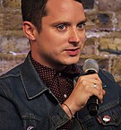 Apple_Store_2015_28329.jpg