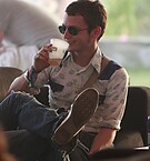 Filename=Coachella_Day_3_2008_28229.jpg
Filesize=186KiB
Dimensions=1178x1447
Date added=Oct 11, 2013 Coachella_Day_3_2008_28229.jpg