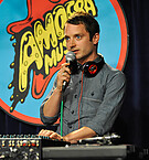 Filename=Heloise_The_Savoir_Faire_at_Amoeba_Music_2013_28829.jpg
Filesize=2734KiB
Dimensions=4256x2832
Date added=Aug 26, 2013 Heloise_The_Savoir_Faire_at_Amoeba_Music_2013_28829.jpg
