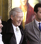 Filename=HobbitNewYorkPremiere_284729.jpg
Filesize=1339KiB
Dimensions=3000x1806
Date added=Aug 27, 2013 HobbitNewYorkPremiere_284729.jpg