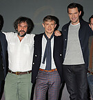 Filename=HobbitPressJapan_28129.jpg
Filesize=861KiB
Dimensions=3000x2045
Date added=Aug 27, 2013 HobbitPressJapan_28129.jpg