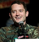 Filename=NYComicCon2015_28129.jpg
Filesize=184KiB
Dimensions=1365x2048
Date added=Oct 14, 2015 NYComicCon2015_28129.jpg