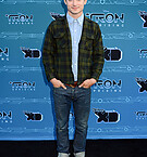 Filename=Tronpress_28329.jpg
Filesize=1111KiB
Dimensions=2081x3000
Date added=Sep 16, 2013 Tronpress_28329.jpg